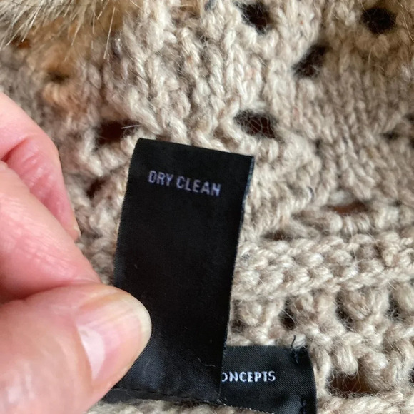 Inc International Concepts Crocheted Vest Bolero Wool Blend Faux Fur Trim,‎ P/S - Picture 7 of 7